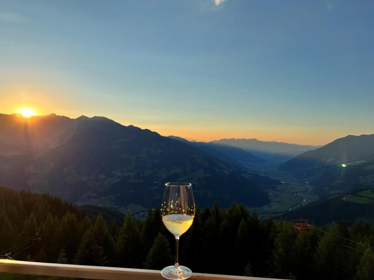 Berghotel Gerlosstein ハインツェンベルク エクステリア 写真
